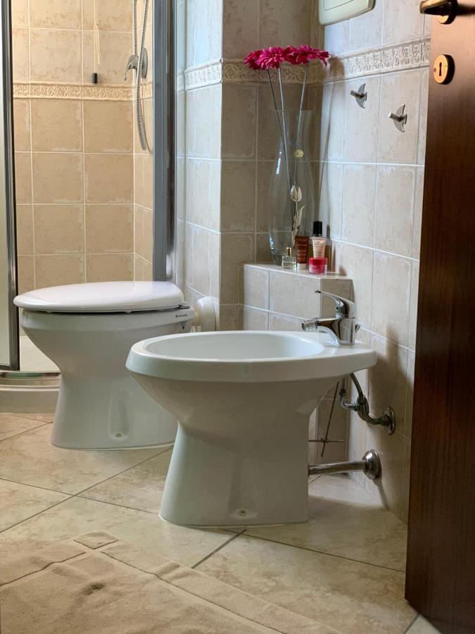 La Casa Di Eledo Villa La Maddalena  Bagian luar foto